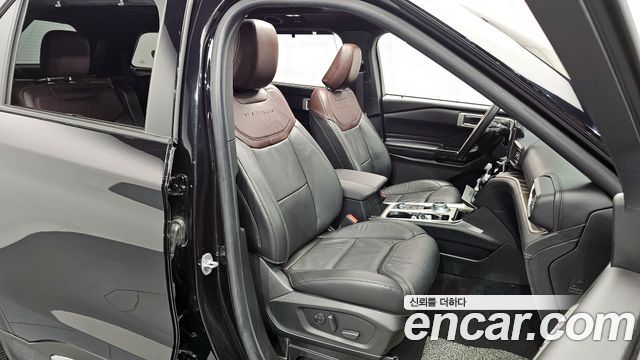 Ford Explorer (VI) 3.0 Platinum 4WD 2021 — фото 10