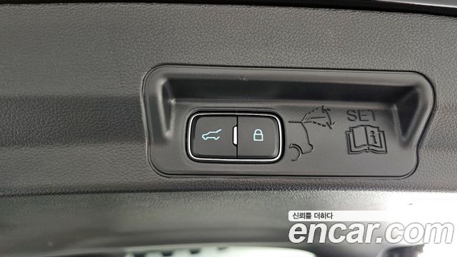 Ford Explorer (VI) 3.0 Platinum 4WD 2021 — фото 18