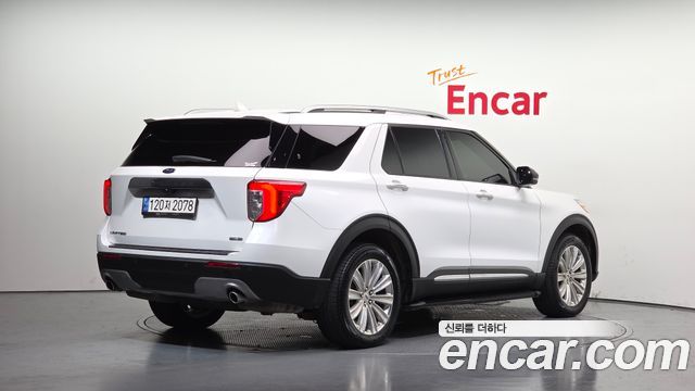 Ford Explorer (VI) 3.3 Hybrid 2022 — фото 2
