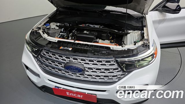 Ford Explorer (VI) 3.3 Hybrid 2022 — фото 6