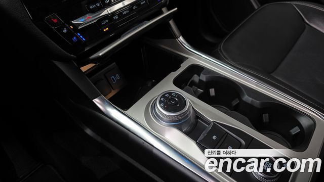Ford Explorer (VI) 3.3 Hybrid 2022 — фото 9
