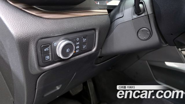 Ford Explorer (VI) 3.3 Hybrid 2022 — фото 14