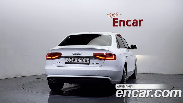 Audi A4 30 TDI Dynamic B8 2016 — фото 4