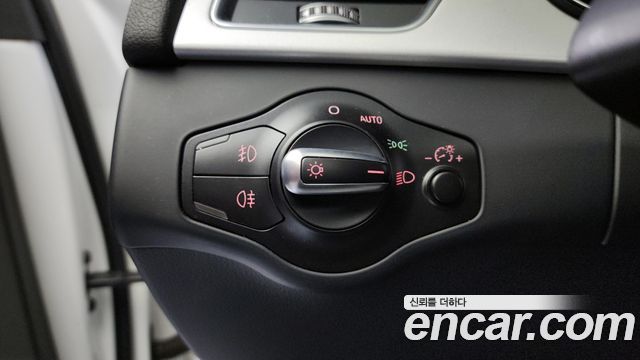 Audi A4 30 TDI Dynamic B8 2016 — фото 14
