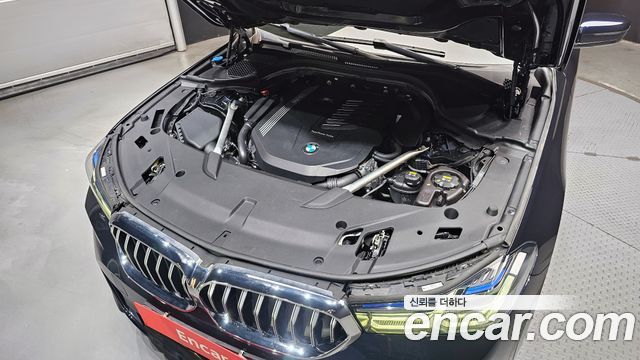 BMW 6 Series GT (G32) 630i xDrive M Sport 2022 — фото 6