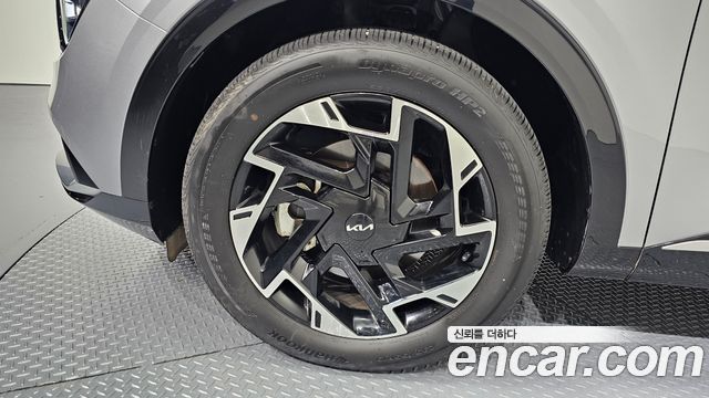 Kia Sportage (V) Gasoline 1.6 Turbo 4WD Signature 2024 — фото 5
