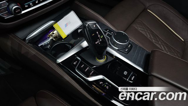 BMW 6 Series GT (G32) 620d M Sport 2022 — фото 9