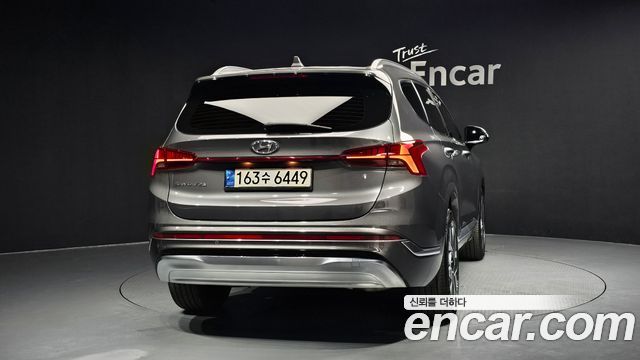 Hyundai Santa Fe Diesel 2.2 2WD Calligraphy 2021 — фото 4
