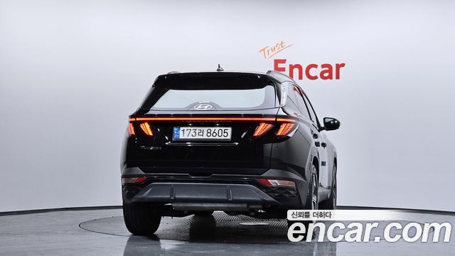 Hyundai Tucson (NX4) Gasoline 1.6 Turbo 2WD Inspiration 2021 — фото 4