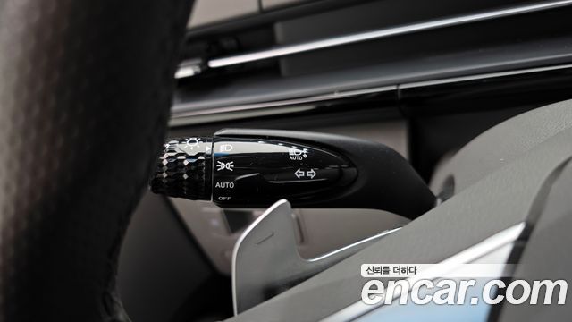 Hyundai Staria 4WD Lounge 7-Seater Inspiration 2023 — фото 19