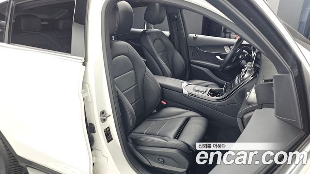 Mercedes-Benz GLC-Class (X253) GLC300e 4MATIC Coupe 2021 — фото 10