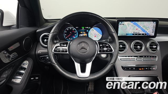 Mercedes-Benz GLC-Class (X253) GLC300e 4MATIC Coupe 2021 — фото 13
