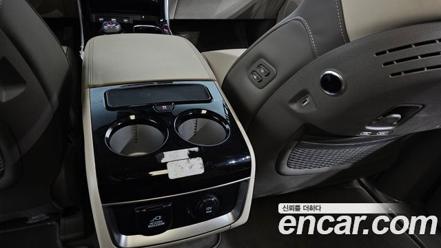 Kia Carnival (IV) Diesel 7-Seater Hi-Limousine Signature 2022 — фото 18