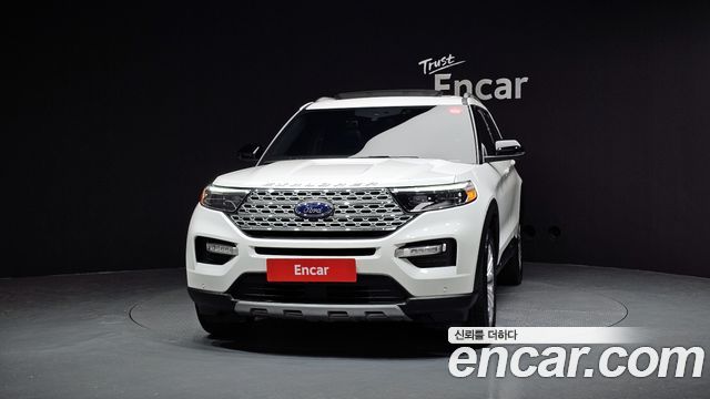 Ford Explorer (VI) 2.3 LimIted 4WD 2022 — фото 3
