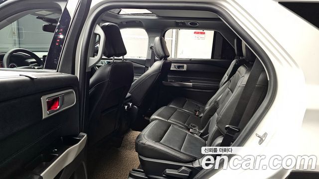 Ford Explorer (VI) 2.3 LimIted 4WD 2022 — фото 11