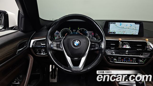 BMW 5 Series (G30) 520d M Sport Package Plus 2018 — фото 13
