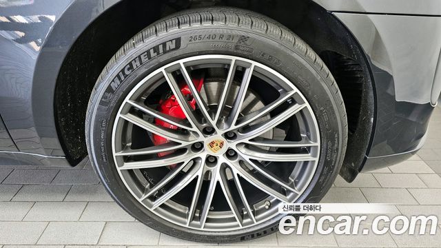 Porsche Macan 2.9 GTS 95B 2021 — фото 5