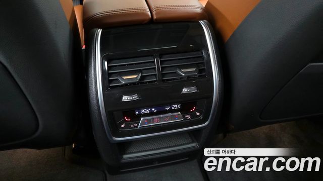 BMW X5 (G05) xDrive 40i xLine 2022 — фото 18