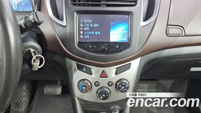 Chevrolet Trax 1.4 Premium 2016 — фото 14