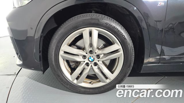 BMW X1 (F48) xDrive 20i M Sport 2022 — фото 5