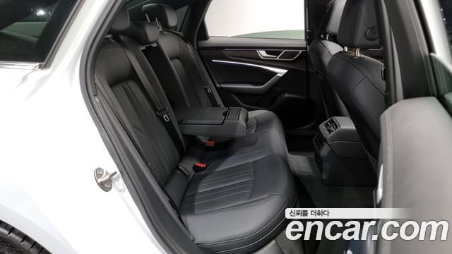 Audi A6 (C8) 45 TFSI Quattro Premium 2023 — фото 12