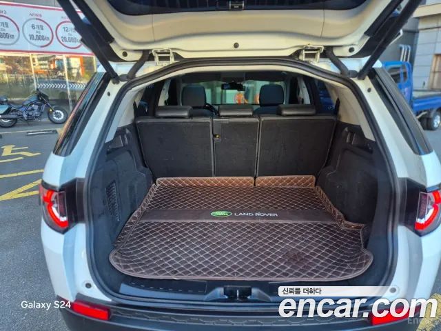 Land Rover Discovery Sport 2.0 TD4 SE 2016 — фото 7