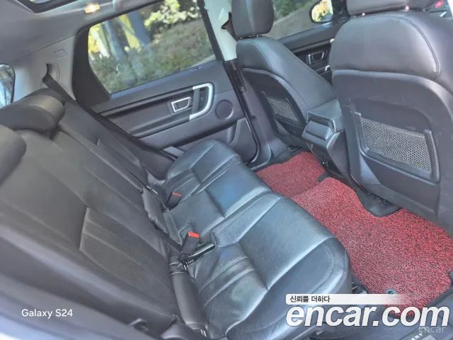 Land Rover Discovery Sport 2.0 TD4 SE 2016 — фото 9
