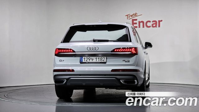 Audi Q7 (4M) 45 TDI Quattro Premium 2022 — фото 4