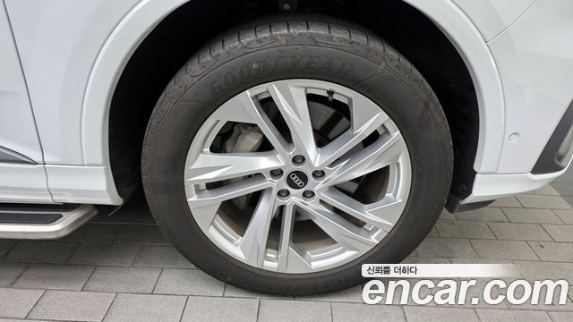 Audi Q7 (4M) 45 TDI Quattro Premium 2022 — фото 5