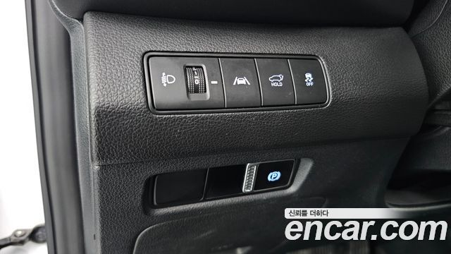 Hyundai Santa Fe Gasoline 2.5T 2WD Exclusive 2022 — фото 13