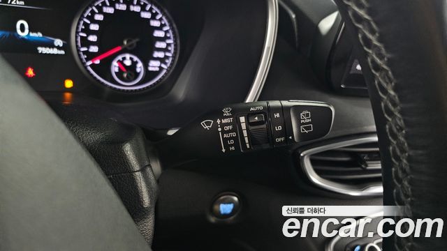 Hyundai Santa Fe Gasoline 2.5T 2WD Exclusive 2022 — фото 15