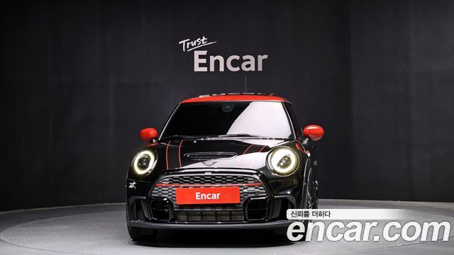 MINI Cooper S JCW Pat Moss Edition 3rd 2023 — фото 3