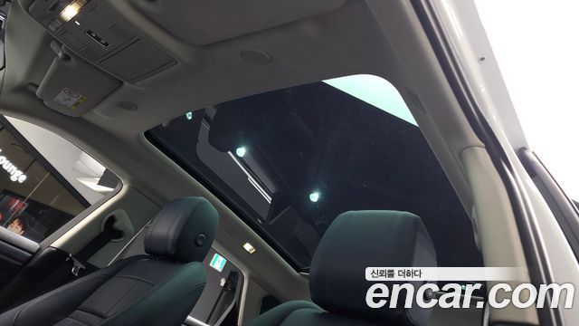 Land Rover Range Rover Evoque (II) P250 SE 2021 — фото 17