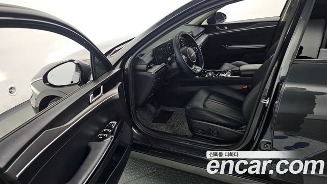 Kia K5 (III) 1.6 Turbo Prestige 2024 — фото 15
