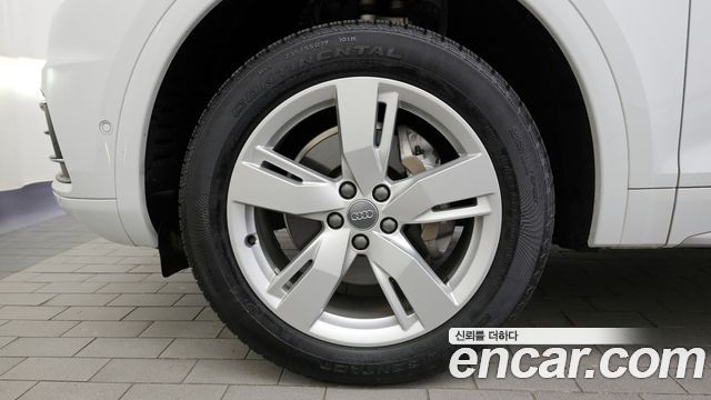 Audi Q5 (FY) 40 TDI Quattro Premium 2020 — фото 5