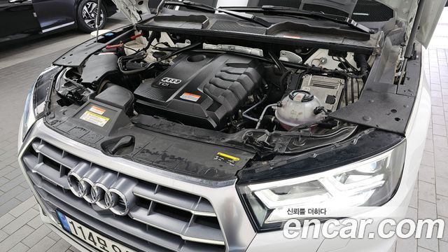 Audi Q5 (FY) 40 TDI Quattro Premium 2020 — фото 6