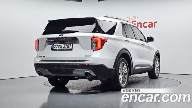 Ford Explorer (VI) 2.3 LimIted 4WD 2022 — фото 2