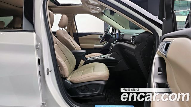 Ford Explorer (VI) 2.3 LimIted 4WD 2022 — фото 10