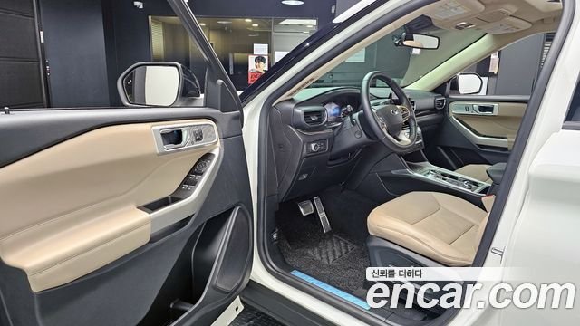 Ford Explorer (VI) 2.3 LimIted 4WD 2022 — фото 11