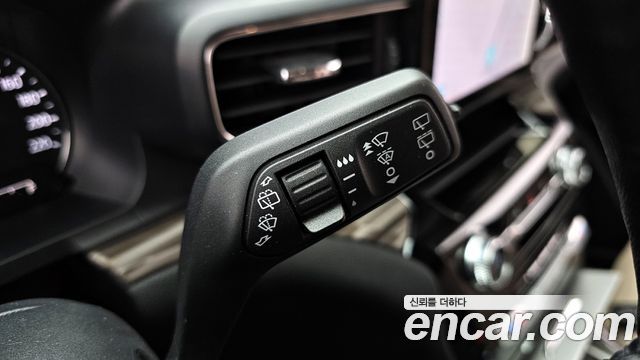 Ford Explorer (VI) 2.3 LimIted 4WD 2022 — фото 18