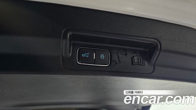 Ford Explorer (VI) 2.3 LimIted 4WD 2022 — фото 20