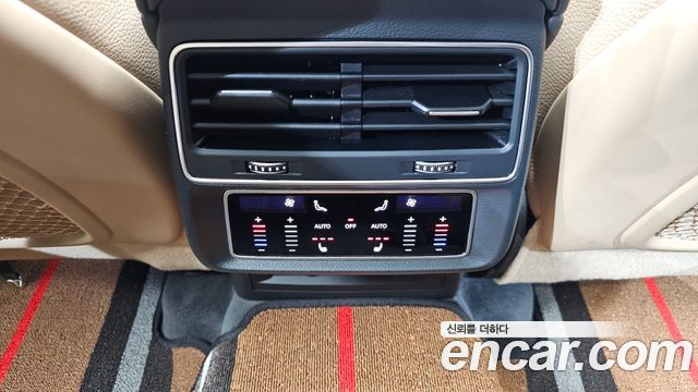 Audi Q8 (4M) 45 TDI Quattro Premium 2021 — фото 18