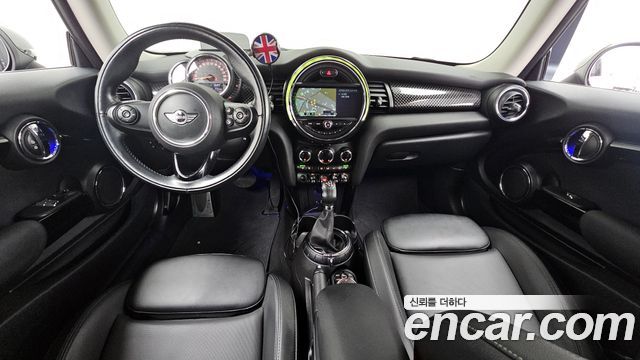 MINI Cooper S Standard Third Generation 2017 — фото 7