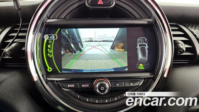 MINI Cooper S Standard Third Generation 2017 — фото 15