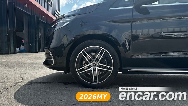 Mercedes-Benz V-Class V300 CDI W447 2025 — фото 5