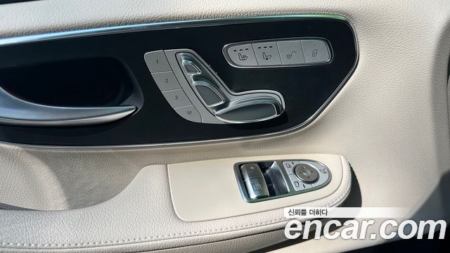 Mercedes-Benz V-Class V300 CDI W447 2025 — фото 10