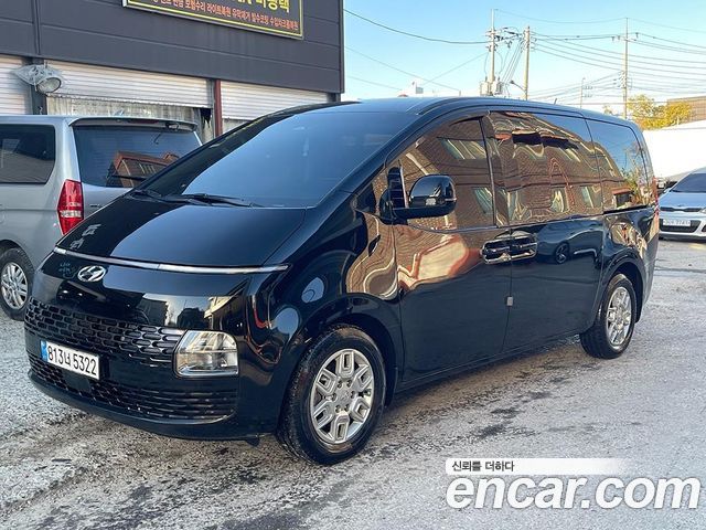Hyundai Staria Cargo 5-Seater Modern 2022 — фото 1