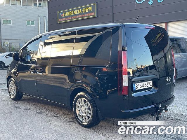 Hyundai Staria Cargo 5-Seater Modern 2022 — фото 3