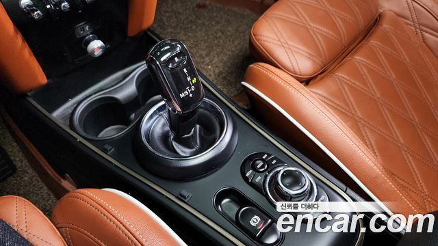 MINI Cooper S Countryman ALL4 Classic 2nd 2022 — фото 9