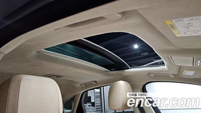 Jaguar XF (X260) 20d Prestige AWD 2019 — фото 18